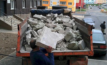Вывоз мусора в Новошахтинске